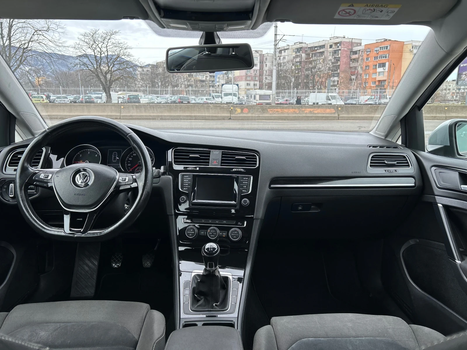 VW Golf  - изображение 10