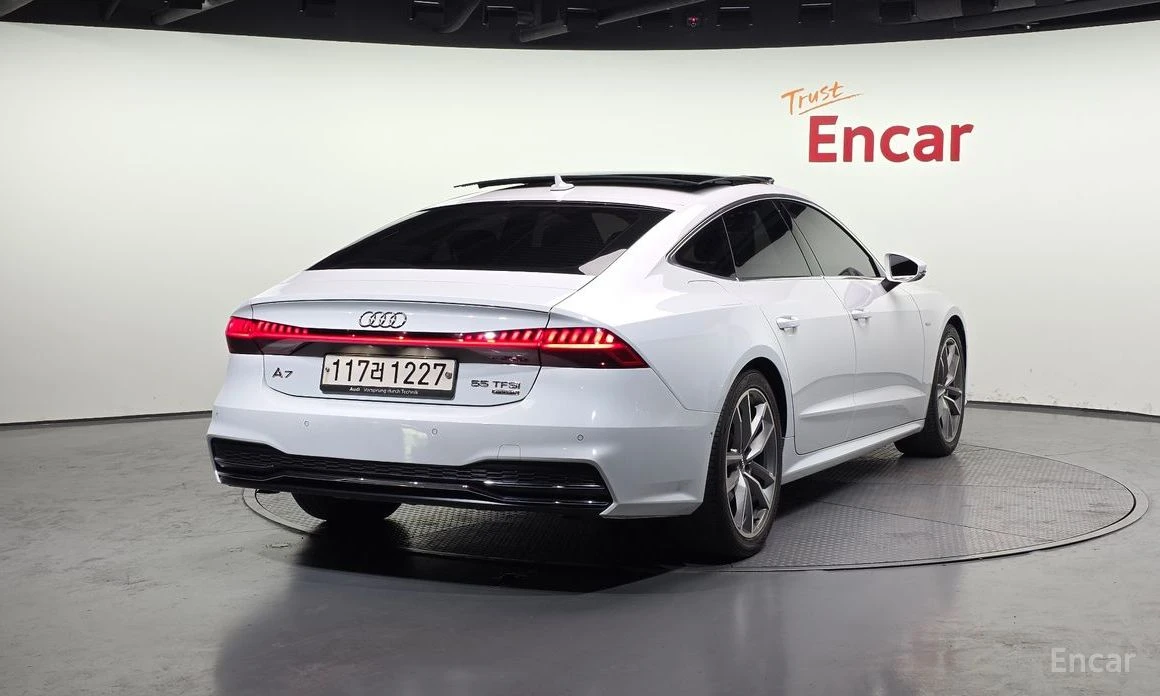 Audi A7 * QUATTRO* 55TFSI* ДИСТРОНИК* ОБДУХВАНЕ* КАМЕРИ* 3, снимка 3 - Автомобили и джипове - 54281246