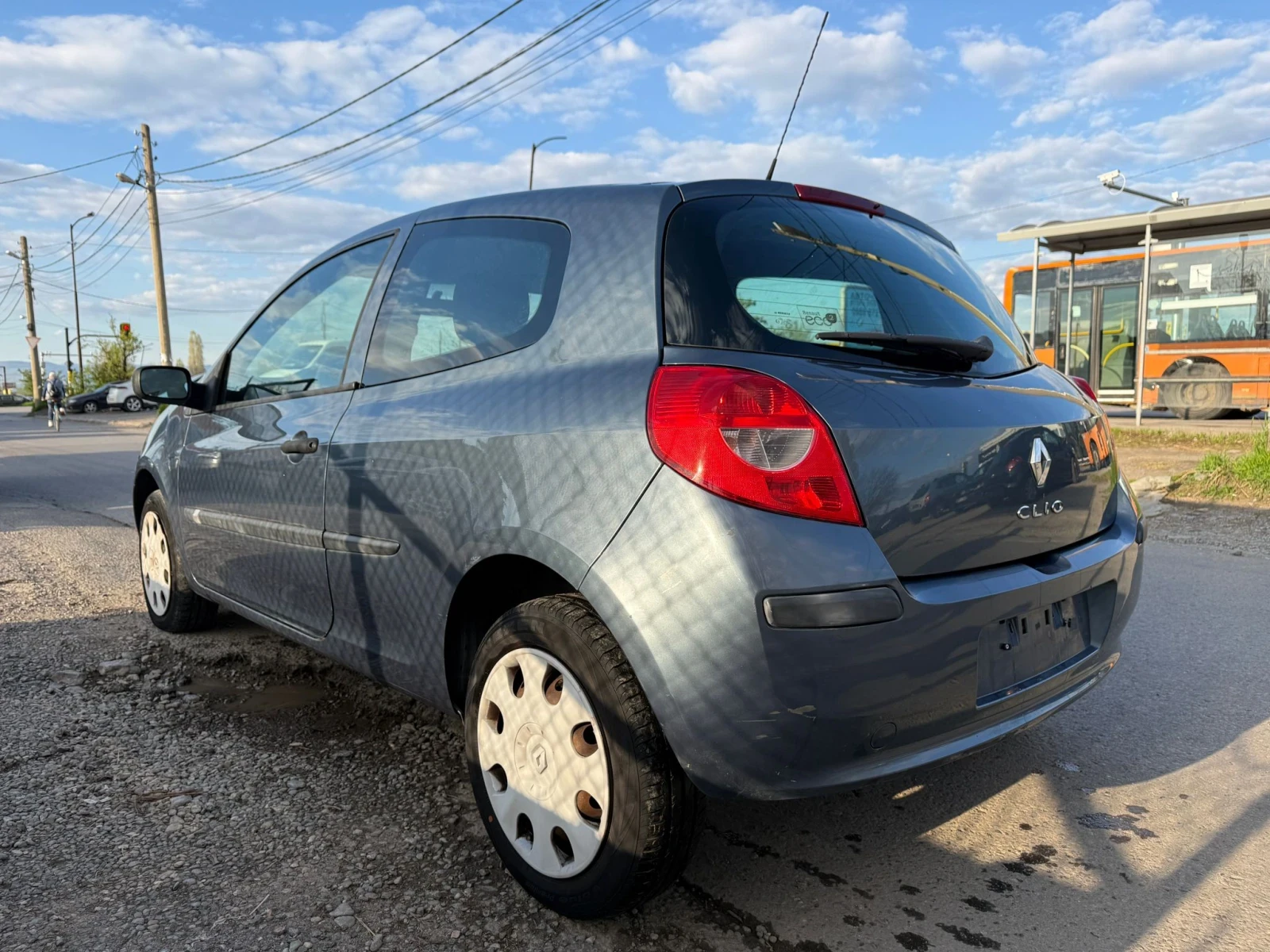 Renault Clio 1, 200 EURO4 , снимка 4 - Автомобили и джипове - 54296231