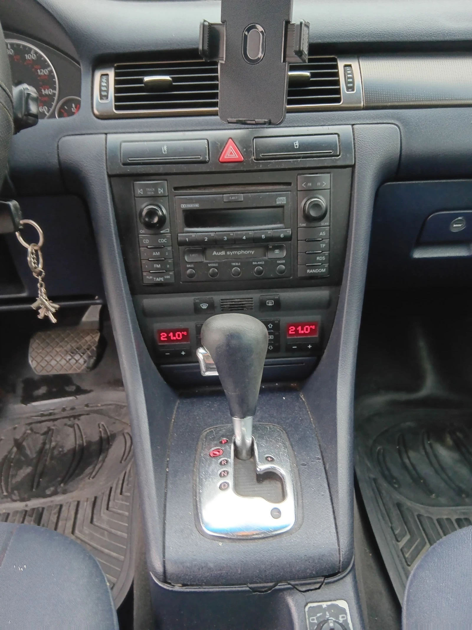 Audi A6 С5, снимка 13 - Автомобили и джипове - 54460795