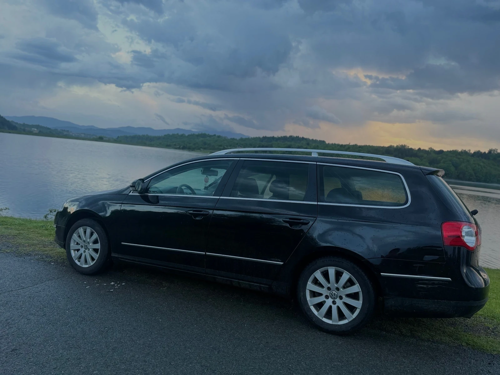 VW Passat Common real, снимка 4 - Автомобили и джипове - 54528331