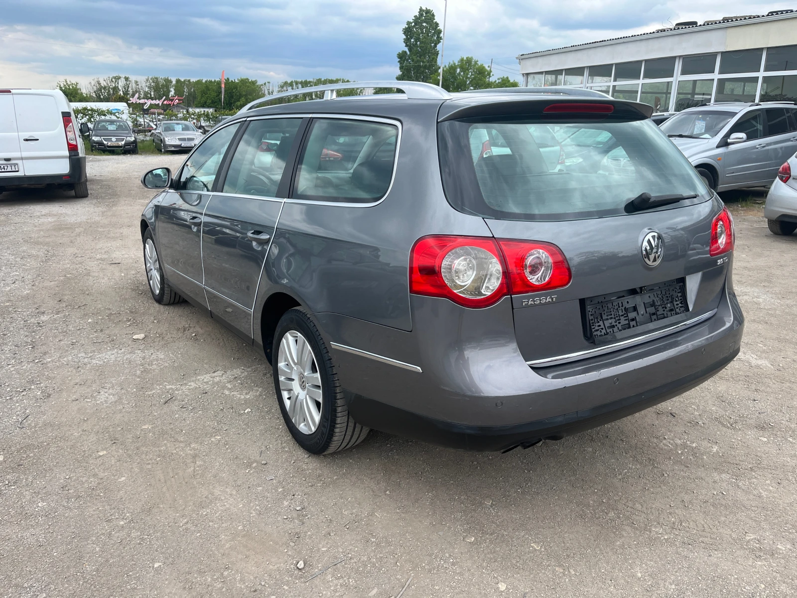 VW Passat 2.0TDI HIGHLINE/КОЖА, снимка 5 - Автомобили и джипове - 54553554