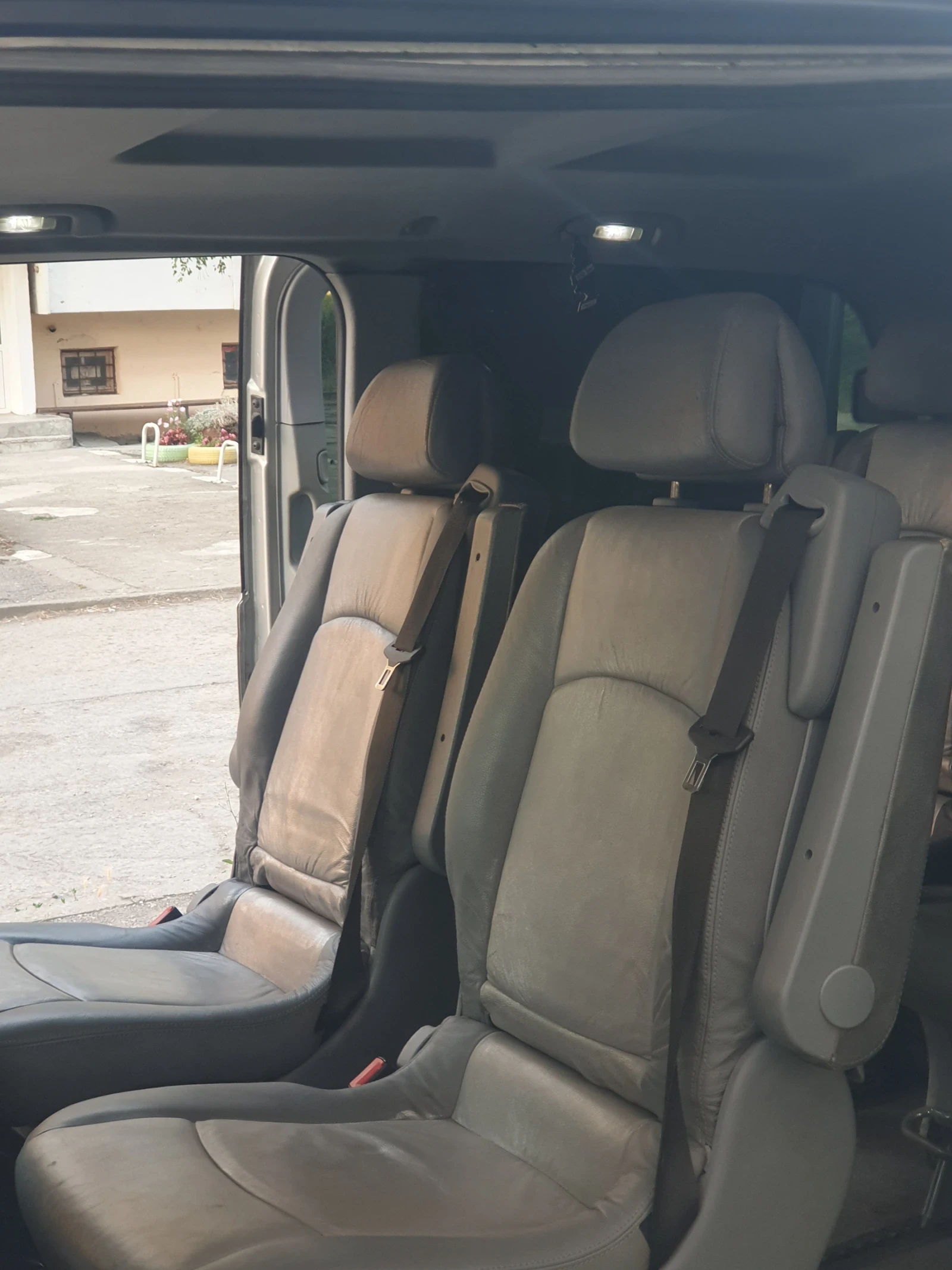 Mercedes-Benz Viano, снимка 8 - Автомобили и джипове - 55192178