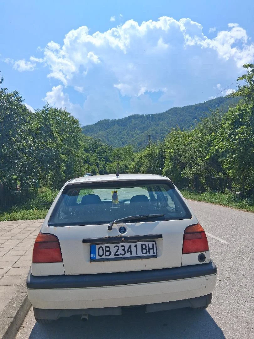 VW Golf, снимка 6 - Автомобили и джипове - 55539176