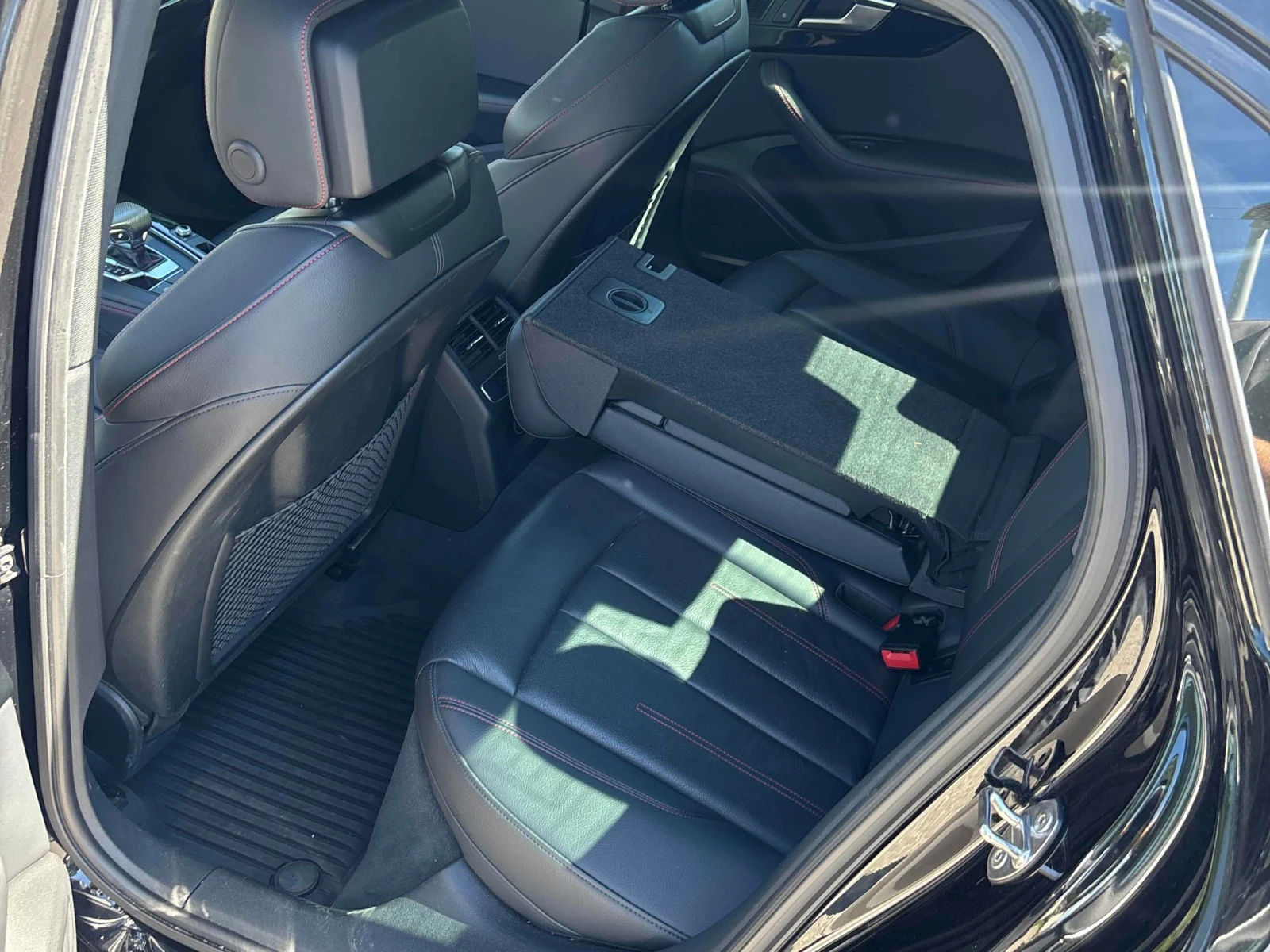 Audi A4 TECHNIK * FULL S LINE* ДИСТРОНИК* 360 КАМЕРА*  , снимка 10 - Автомобили и джипове - 56024939