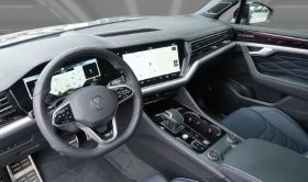Обява за продажба на VW Touareg 3.0 TSI 4Motion = R-line= Black Style Гаранция ~ 174 804 лв. - изображение 8
