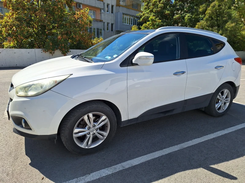 Hyundai IX35, снимка 3 - Автомобили и джипове - 47297931