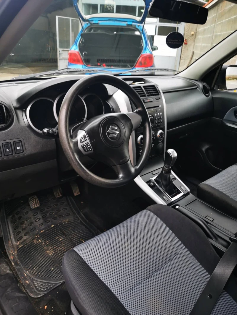 Suzuki Grand vitara, снимка 3 - Автомобили и джипове - 47722038