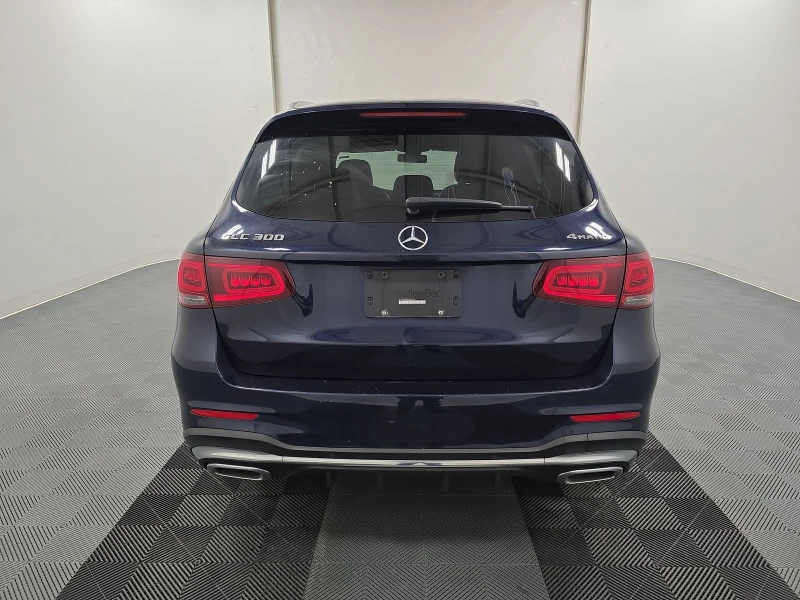 Mercedes-Benz GLC 300 4MATIC* AMG* Burmester* Virtual Cockpit* LED* Пано, снимка 6 - Автомобили и джипове - 49480218