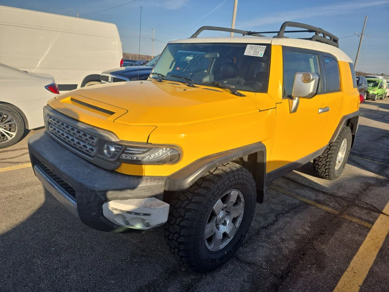 Toyota Fj cruiser FJ Cruiser , Крайна цена до София 29900лв, снимка 1 - Автомобили и джипове - 49588935