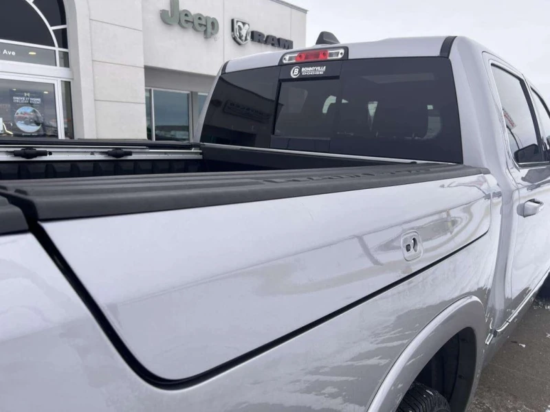 Dodge RAM 1500 * Limited * CARFAX * БЕЗ ПЪРВОНАЧАЛНА ВНОСКА, снимка 10 - Автомобили и джипове - 53087226