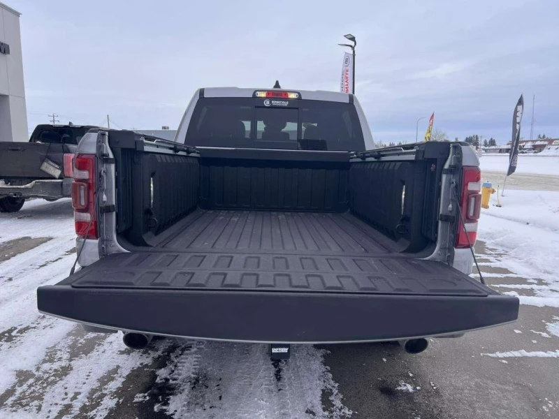 Dodge RAM 1500 * Limited * CARFAX * БЕЗ ПЪРВОНАЧАЛНА ВНОСКА, снимка 9 - Автомобили и джипове - 53087226