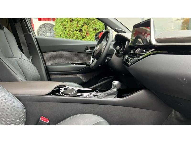Toyota C-HR 2.0 Hybrid Classy, снимка 10 - Автомобили и джипове - 55170933