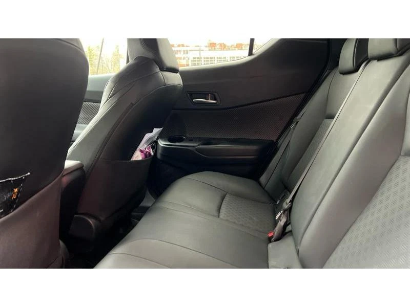 Toyota C-HR 2.0 Hybrid Classy, снимка 17 - Автомобили и джипове - 55170933