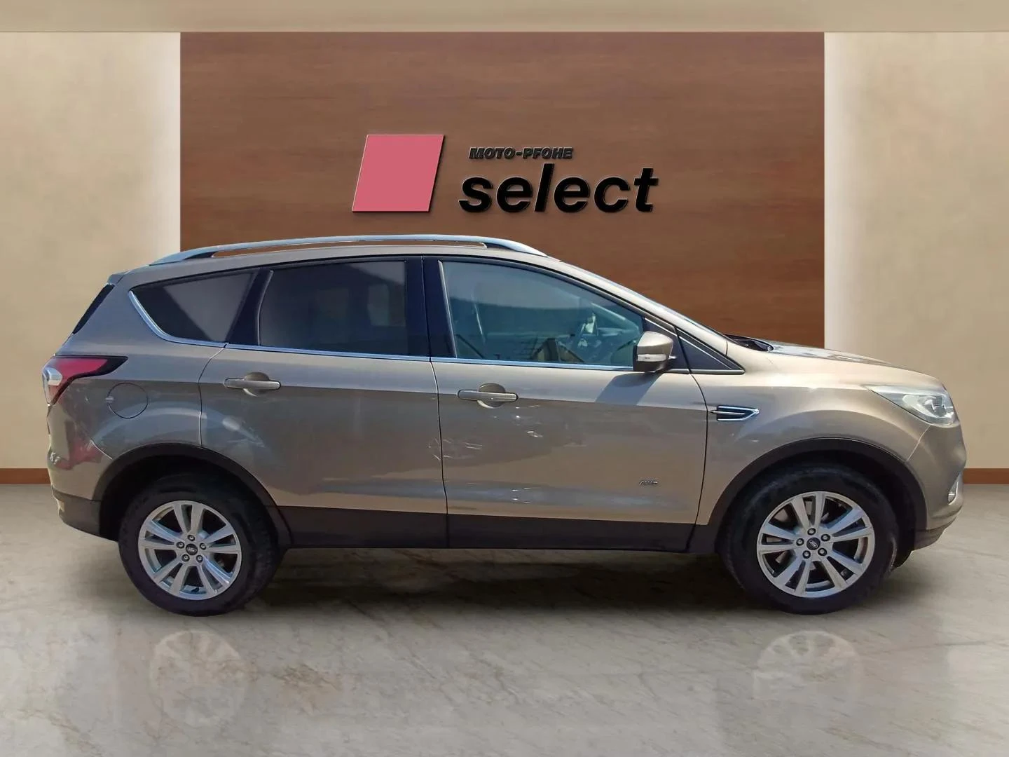 Ford Kuga 2.0 TDCi - изображение 4