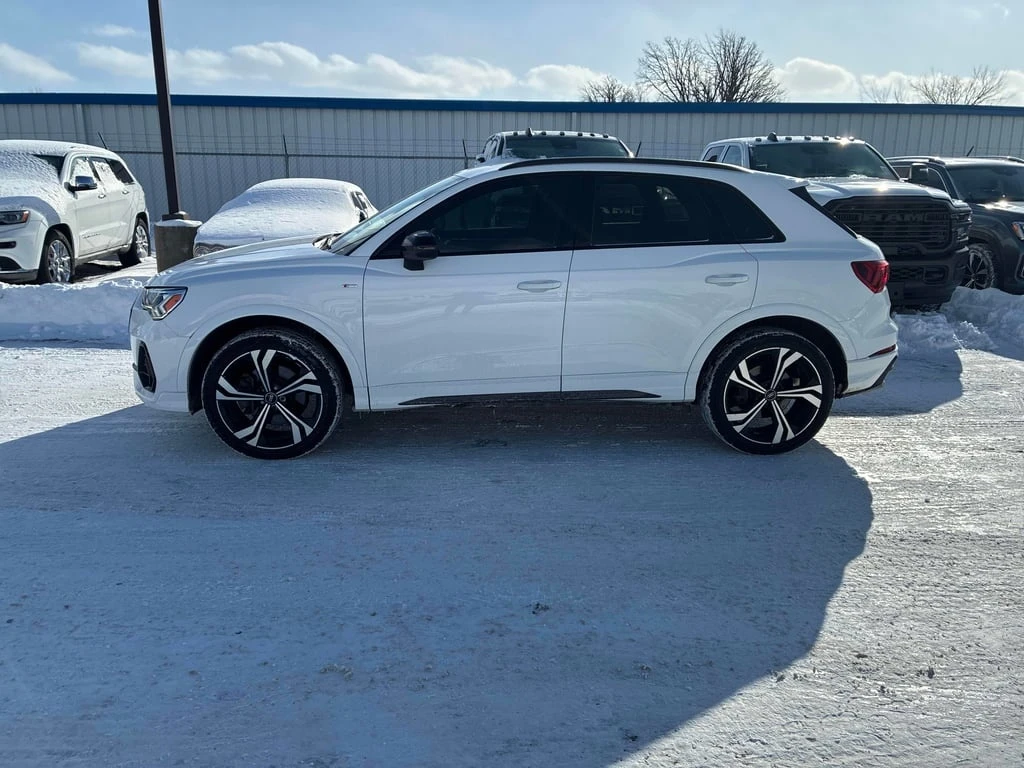 Audi Q3 * Technik * CARFAX * ЦЕНА ДО БГ - изображение 2