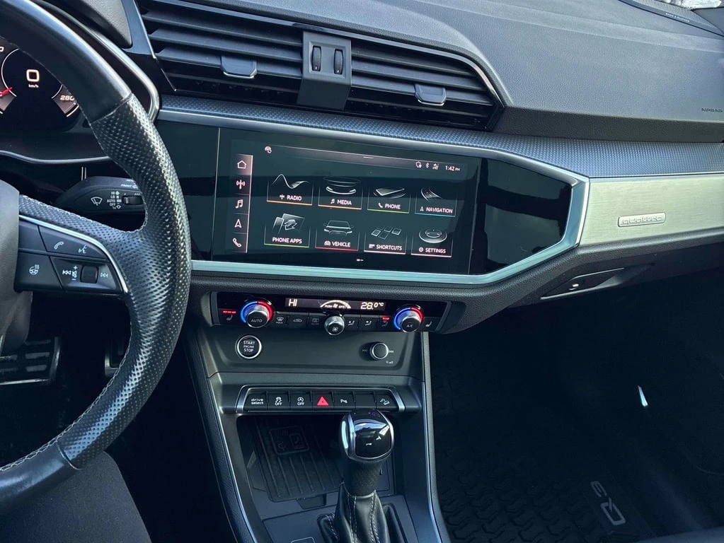 Audi Q3 * Technik * CARFAX * ЦЕНА ДО БГ - изображение 9