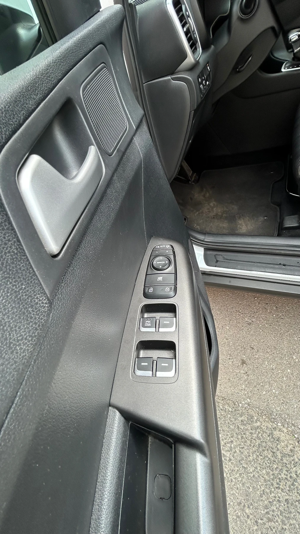 Kia Sportage, снимка 6 - Автомобили и джипове - 53862088