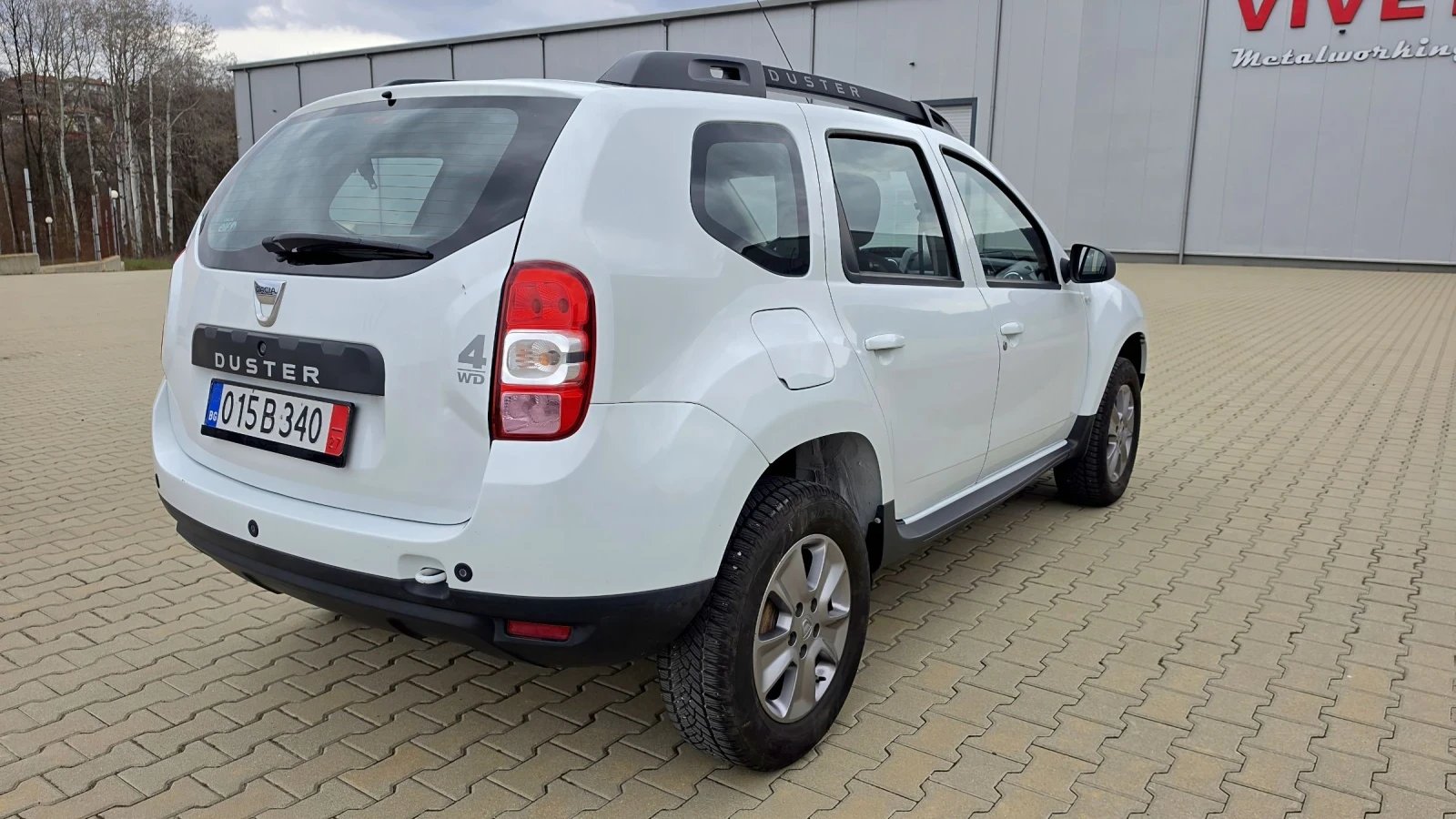 Dacia Duster 1, 5 DCI 4X4, снимка 4 - Автомобили и джипове - 53888589