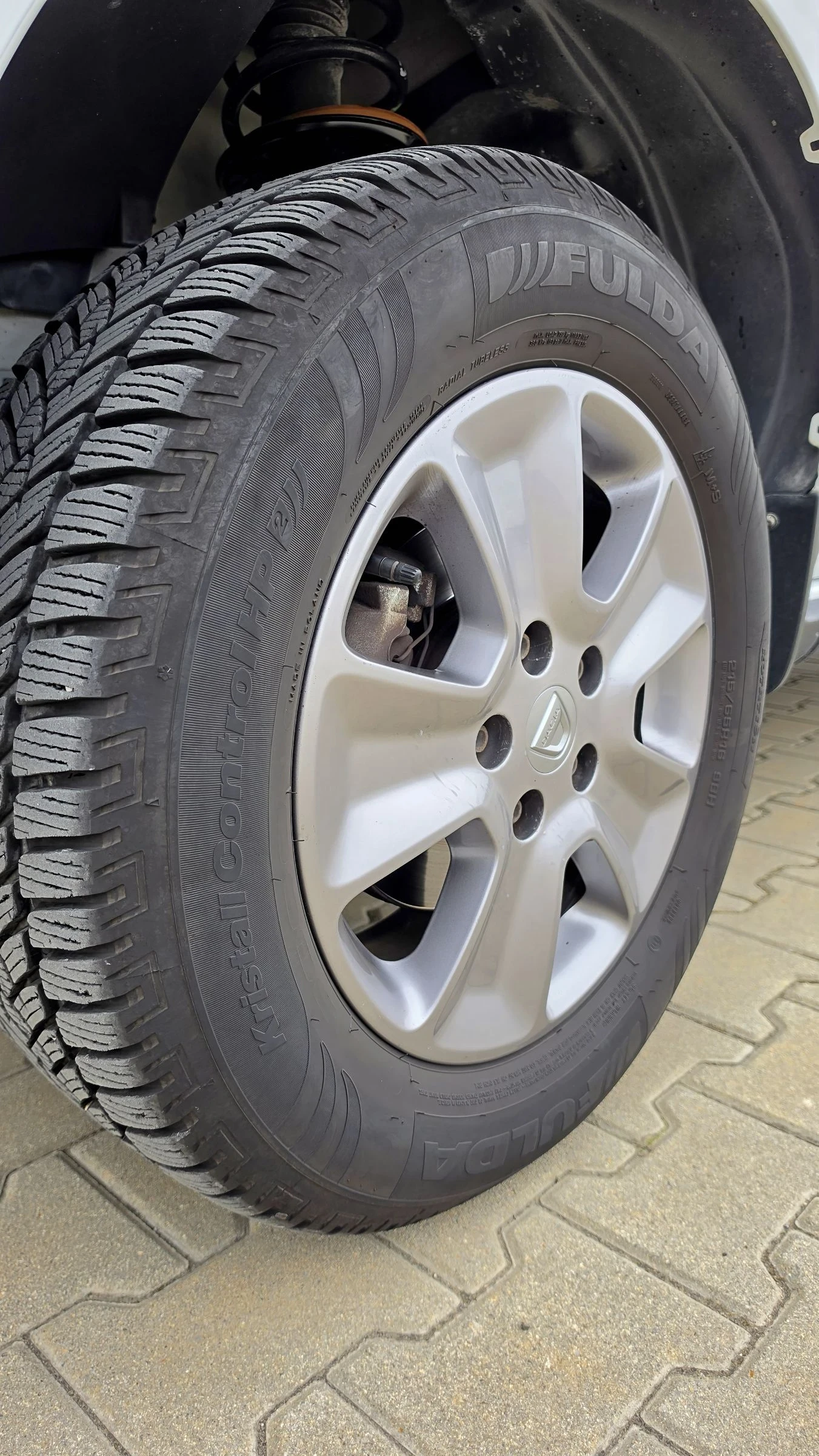 Dacia Duster 1, 5 DCI 4X4, снимка 15 - Автомобили и джипове - 53888589