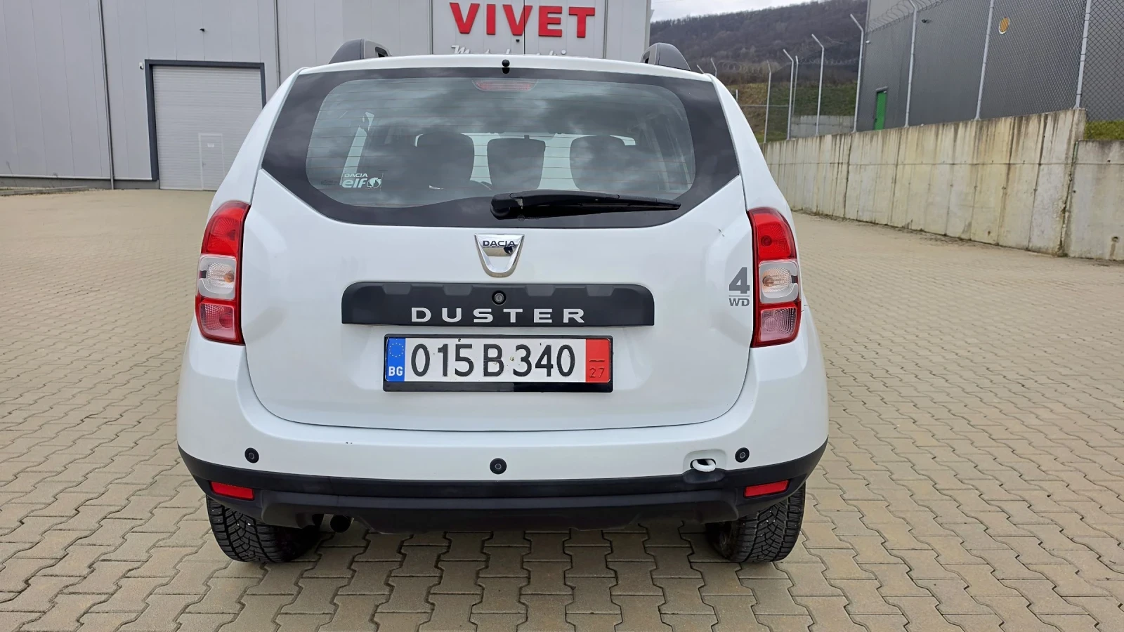 Dacia Duster 1, 5 DCI 4X4, снимка 6 - Автомобили и джипове - 53888589
