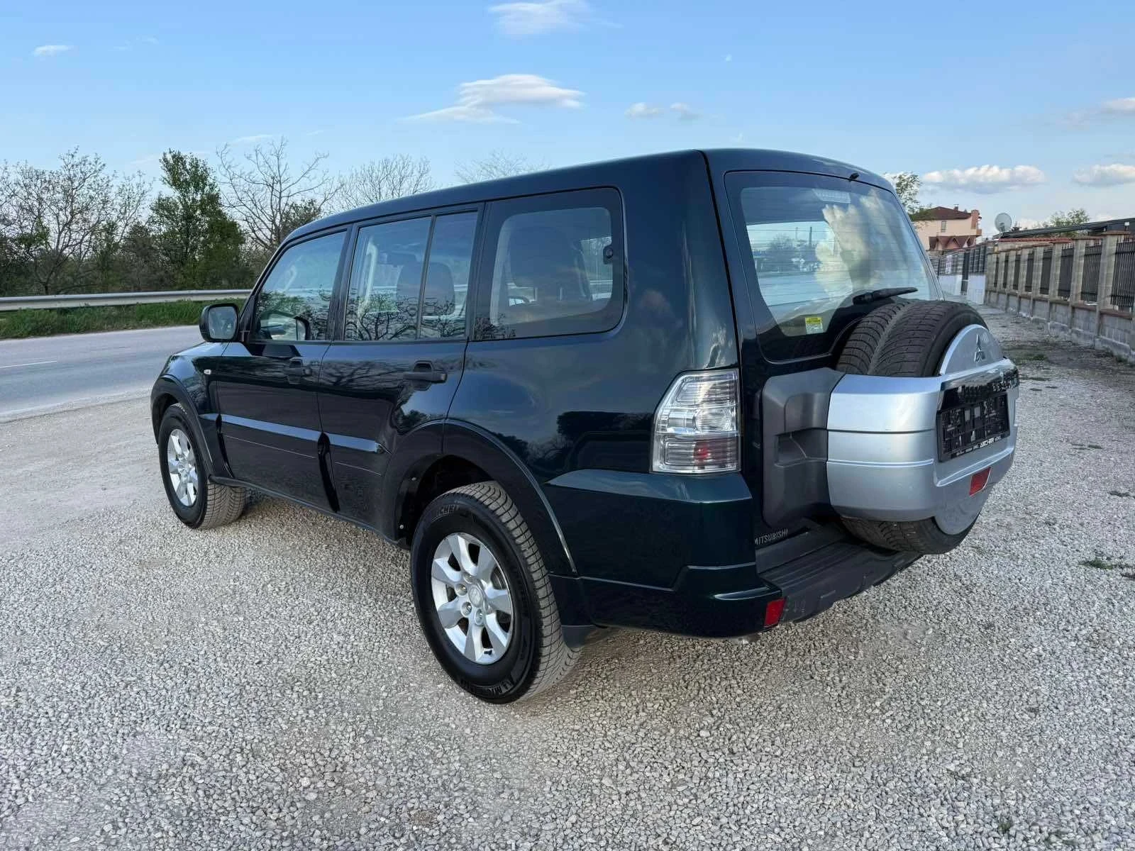 Mitsubishi Pajero 3.2 DID ����� | Mobile.bg � ����������� 9