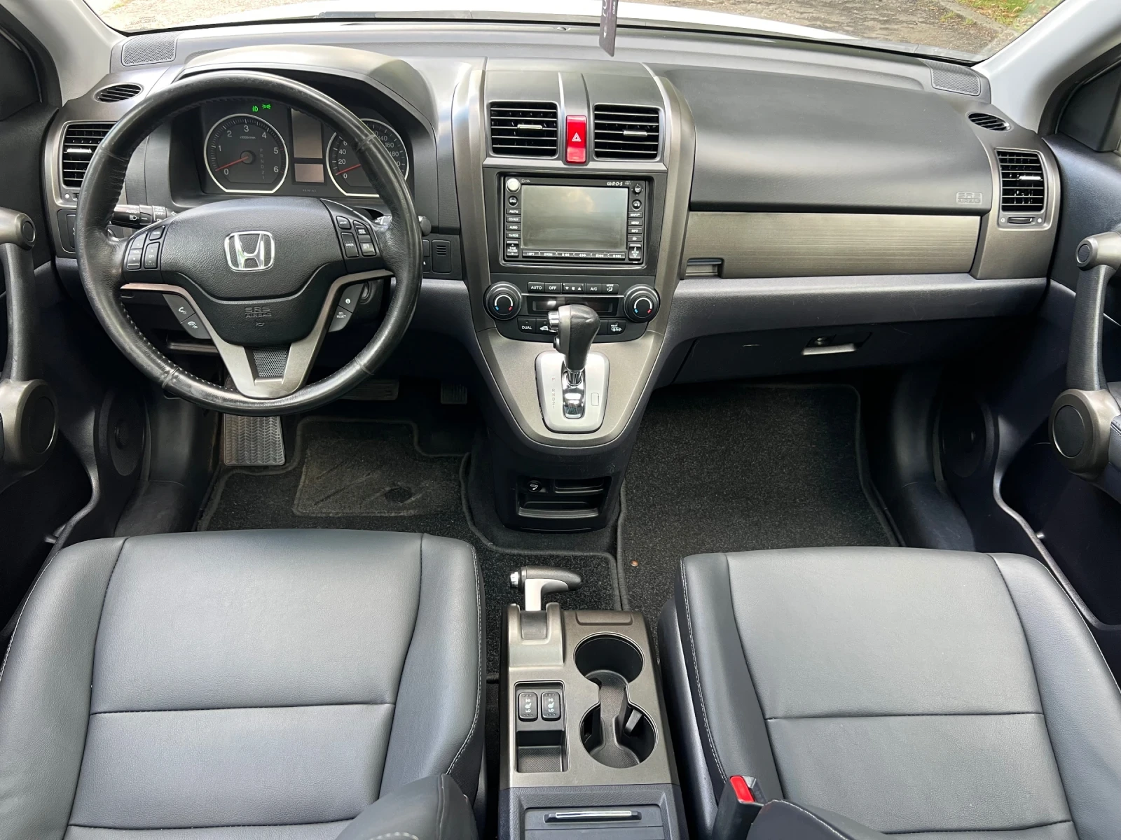 Honda Cr-v EXECUTIVE/ПАНОРАМА/КАМЕРА/FACELIFT/АВТОМАТ/ПЕРЛА, снимка 11 - Автомобили и джипове - 54812620