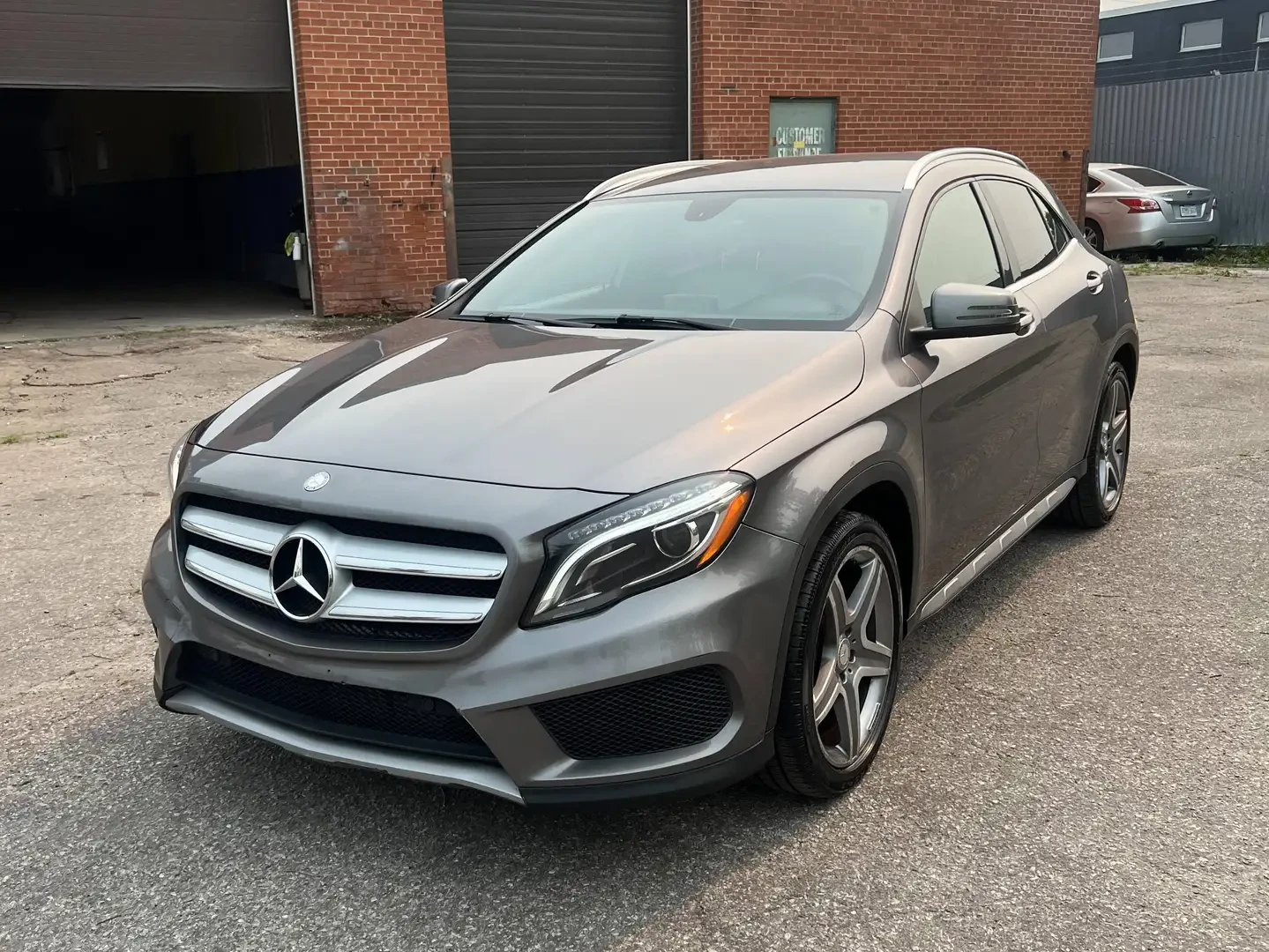 Mercedes-Benz GLA GLA 250 4MATIC NAVIGATION LEATHER SEATS