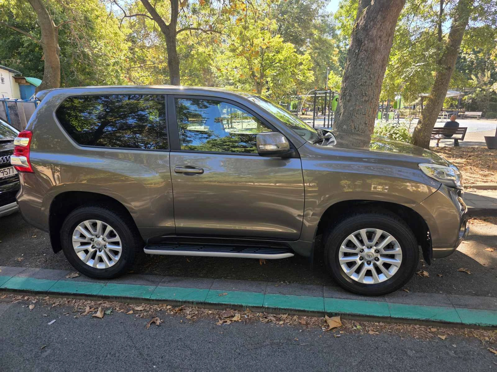Toyota Land cruiser 150, снимка 2 - Автомобили и джипове - 56159917