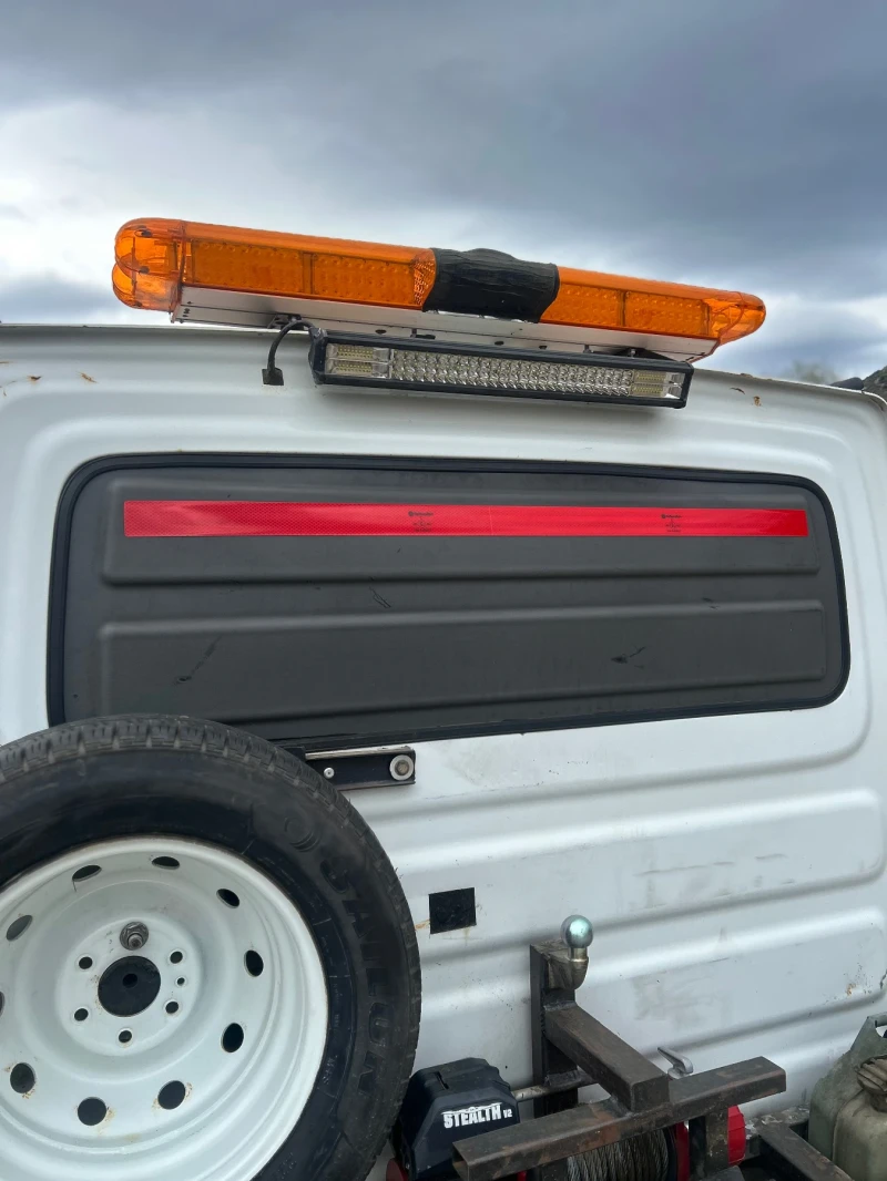 Iveco Daily, снимка 8 - Бусове и автобуси - 53404706