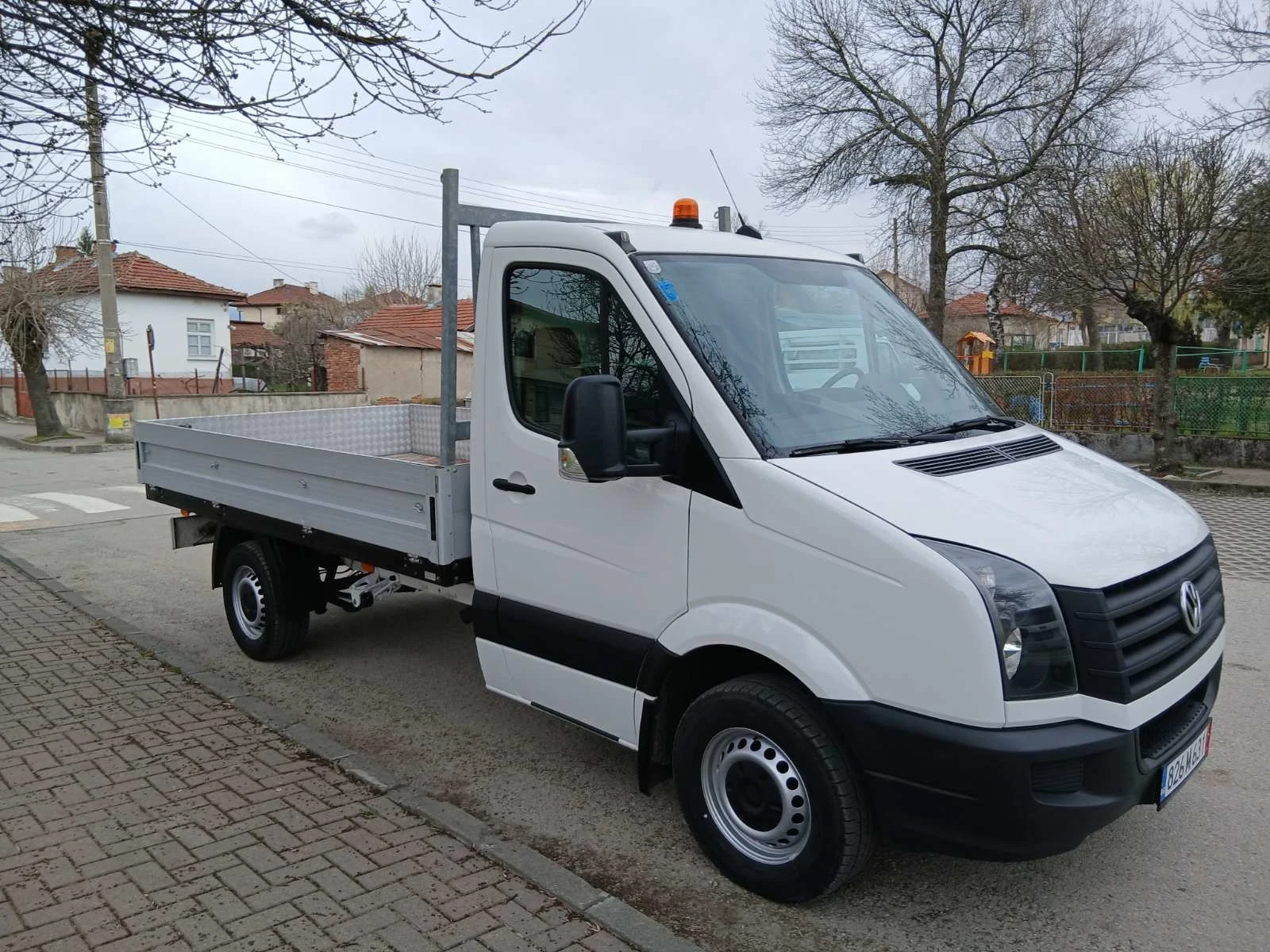 VW Crafter 2.0 TDI klima, снимка 3 - Бусове и автобуси - 53893894