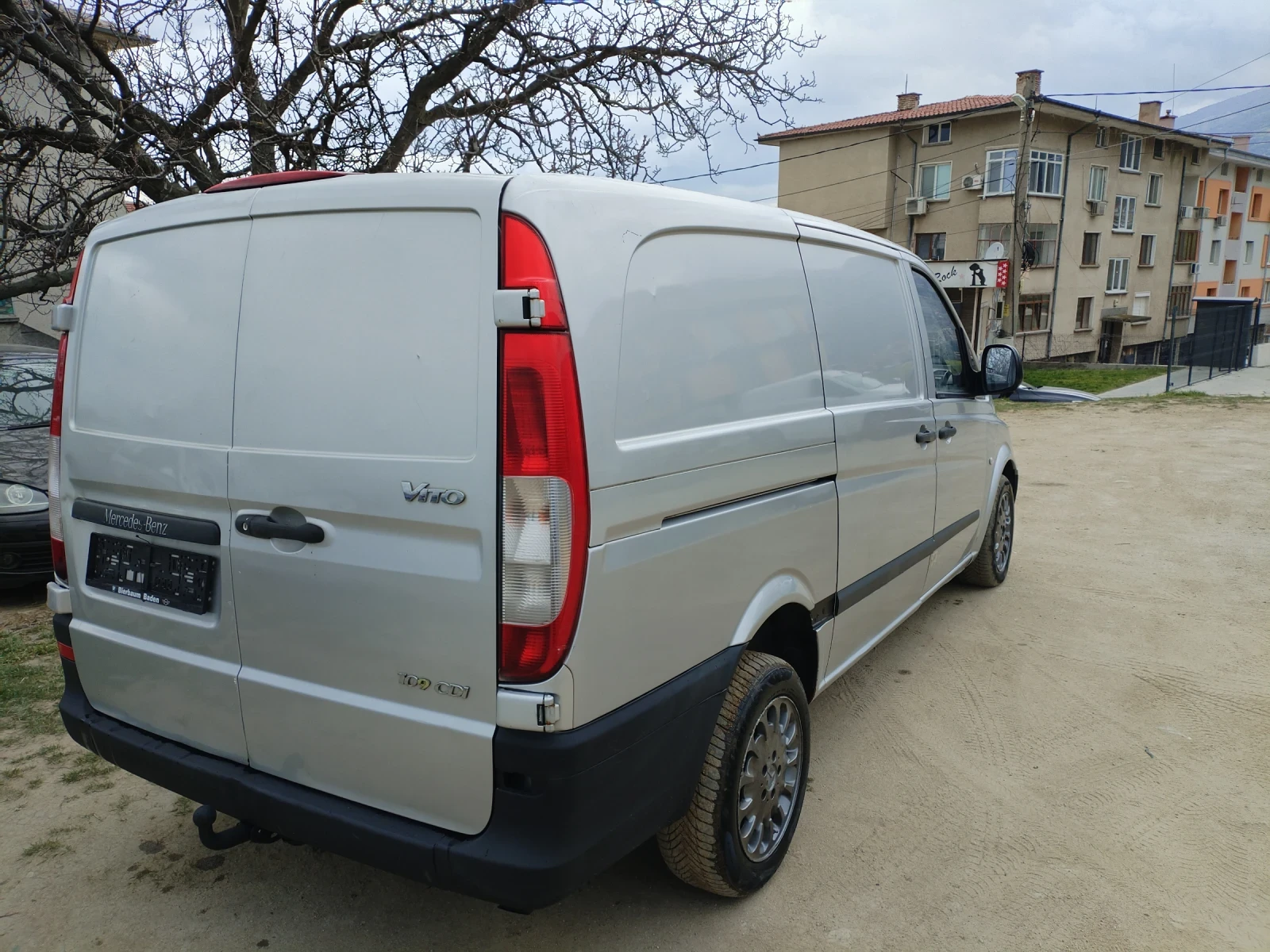 Mercedes-Benz Vito 2.2 CDI 646 6ск 90коня, снимка 11 - Бусове и автобуси - 54009984