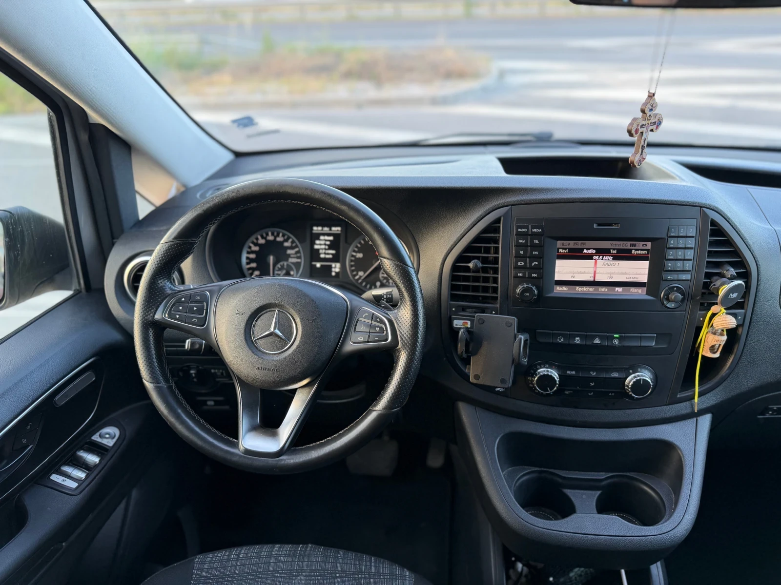 Mercedes-Benz Vito Tourer 2.2 114CDI 136кс. 2018г. Long, снимка 11 - Бусове и автобуси - 54990996