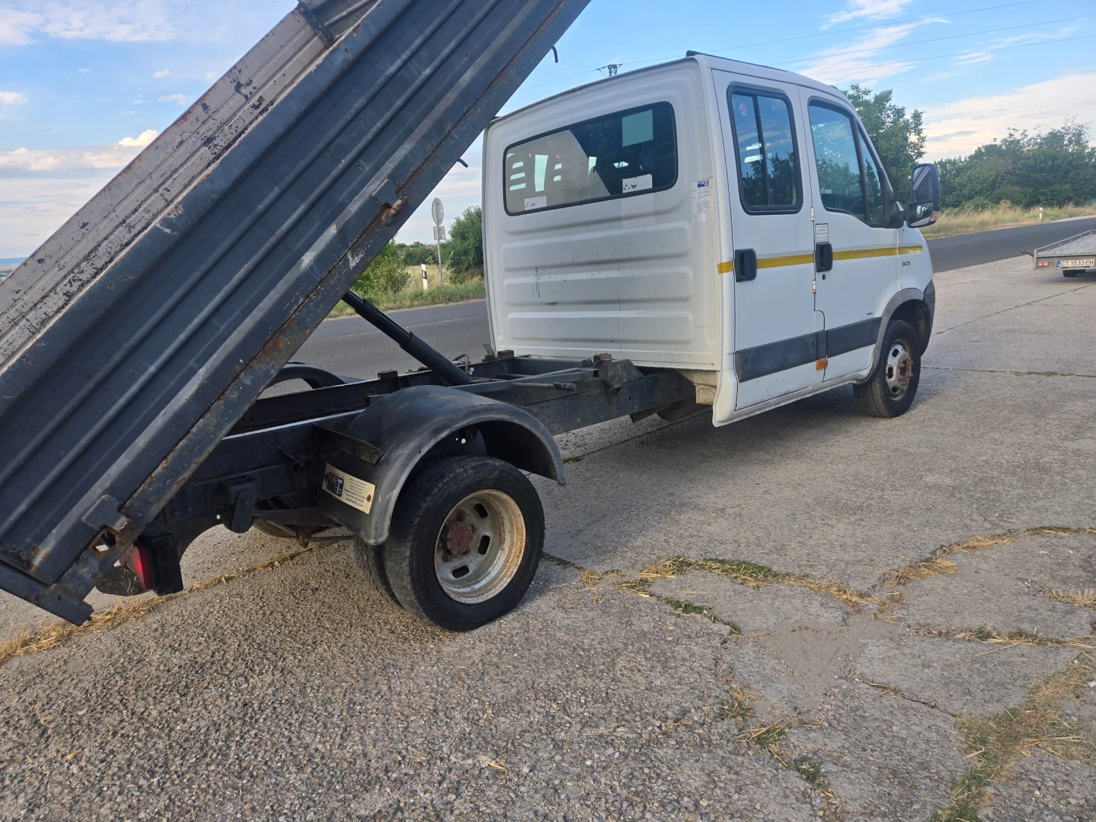 Iveco 35c13 2, 3 мултиджет120коня самосвал 7места, снимка 11 - Бусове и автобуси - 55224943
