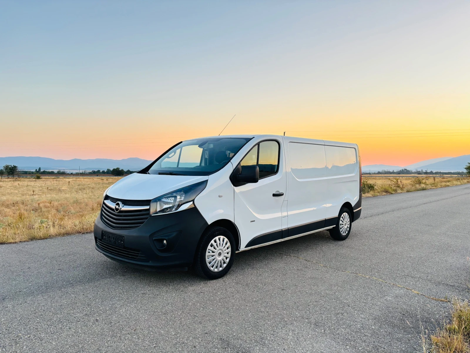 Opel Vivaro MAXI
