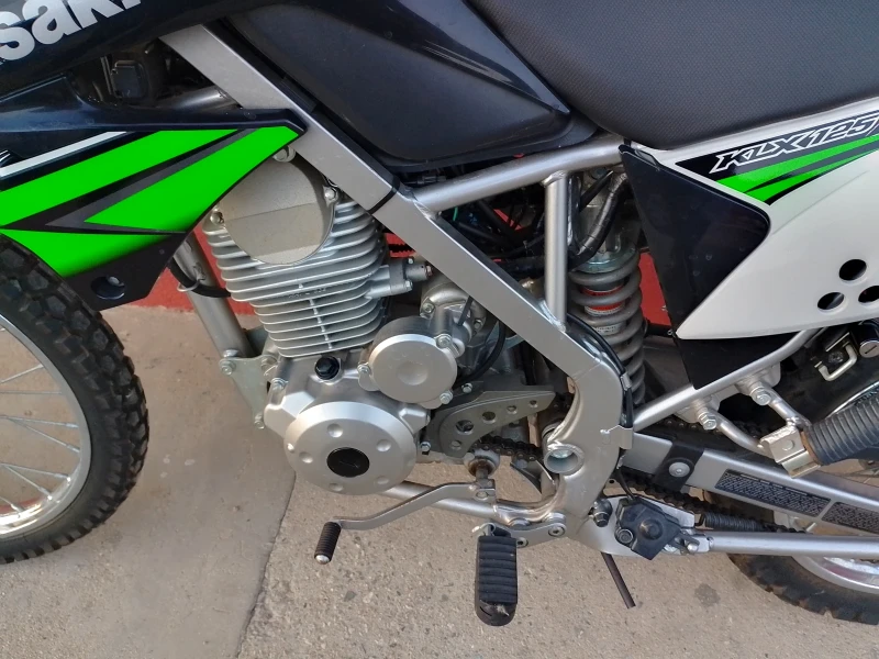 Kawasaki Klx 125, снимка 4 - Мотоциклети и мототехника - 47887908