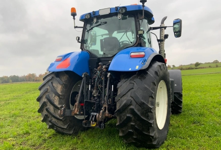 ������� New Holland T7.235 | Mobile.bg � ����������� 4