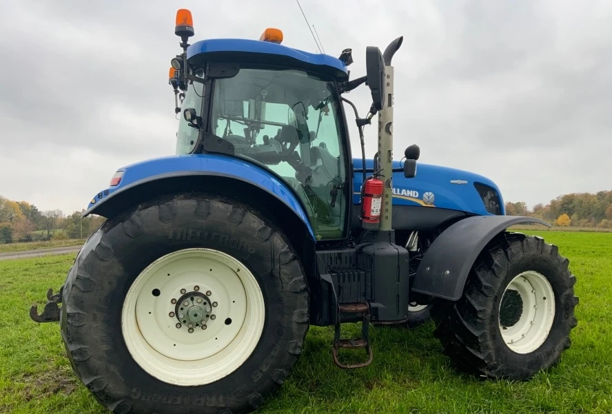 ������� New Holland T7.235 | Mobile.bg � ����������� 5