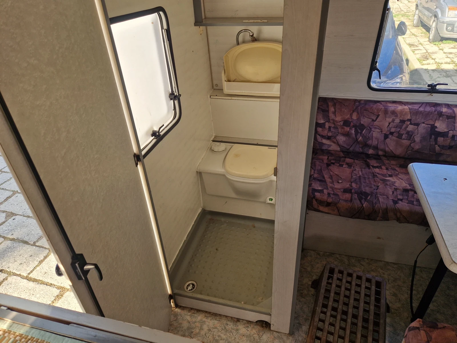  Burstner | Mobile.bg   13