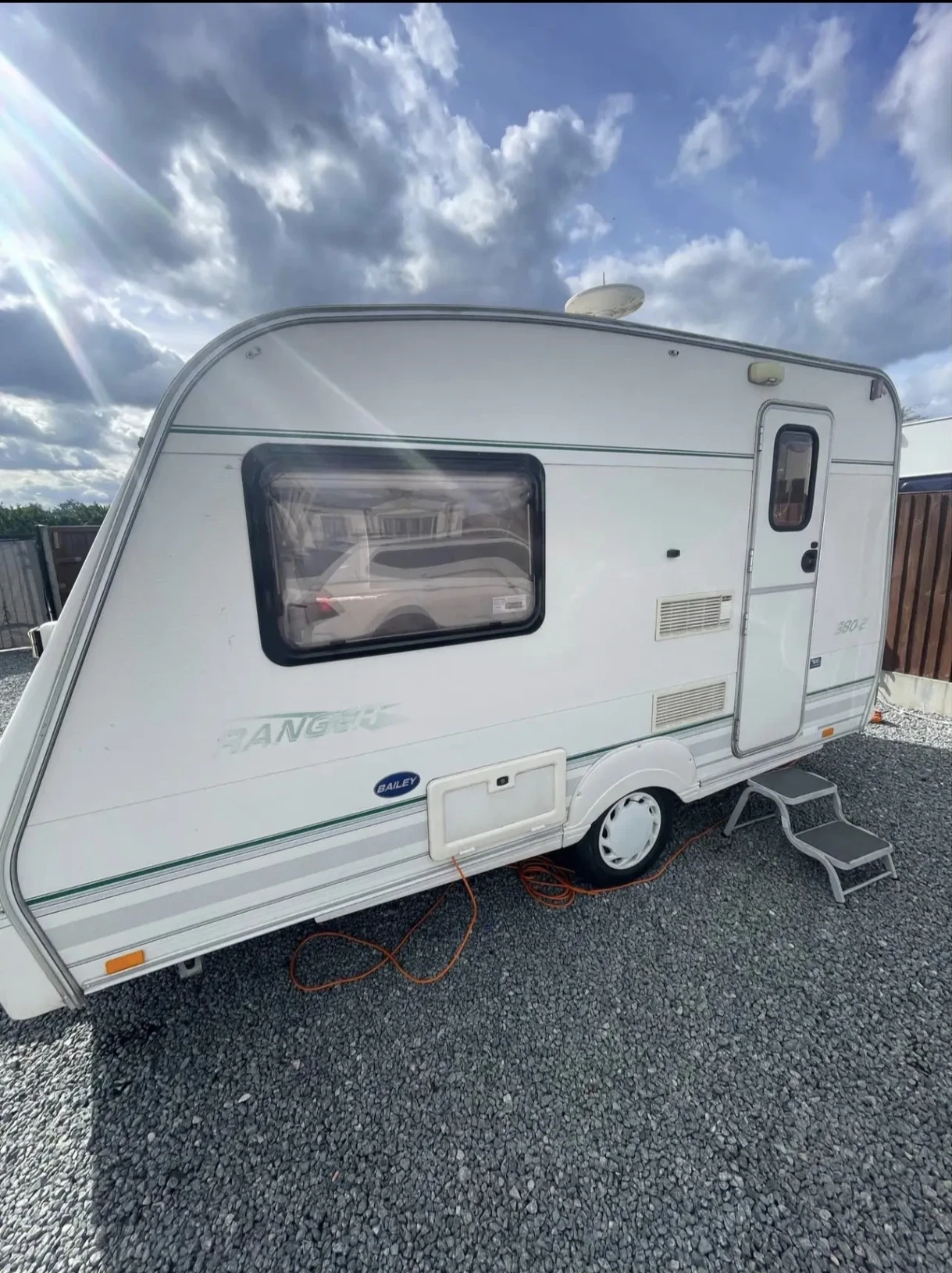 Каравана Bailey Ranger 750кг.360-2 - изображение 4