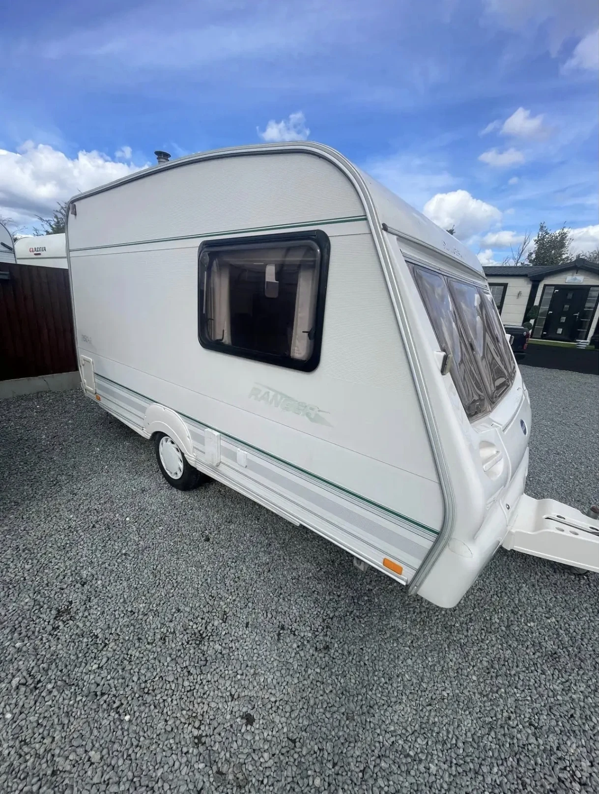 Каравана Bailey Ranger 750кг.360-2 - изображение 3