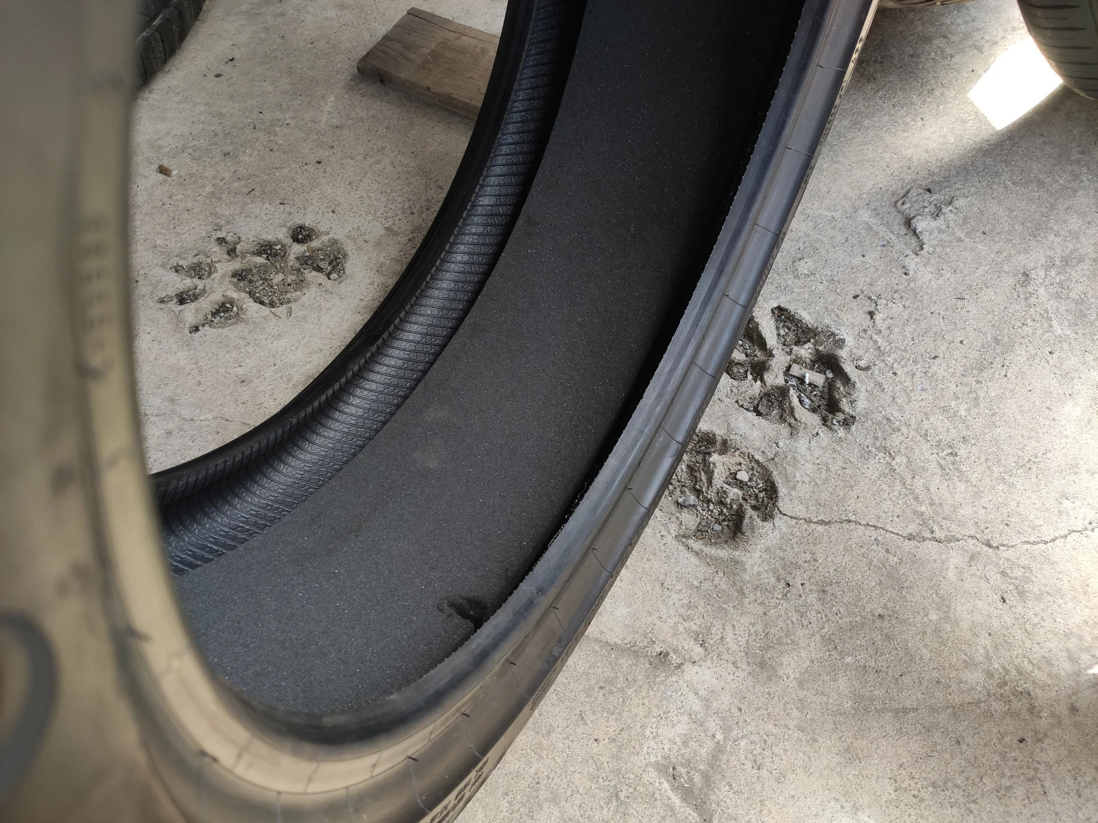  245/40R20 | Mobile.bg   11