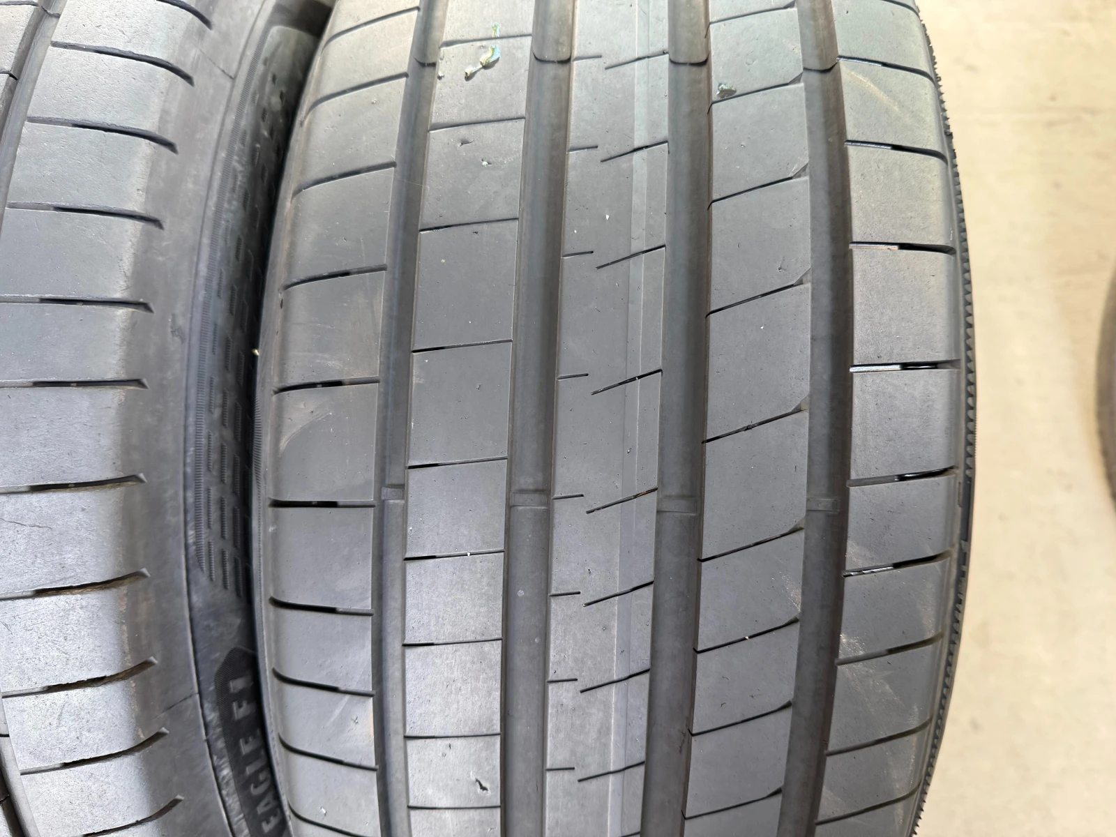 Гуми Летни 255/55R19, снимка 7 - Гуми и джанти - 54994854