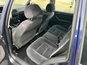 VW Golf Комби 1.6i, снимка 8