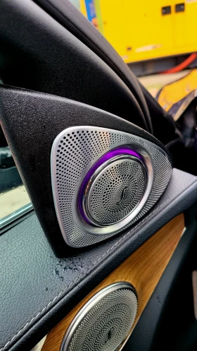 Mercedes-Benz C 200, снимка 11