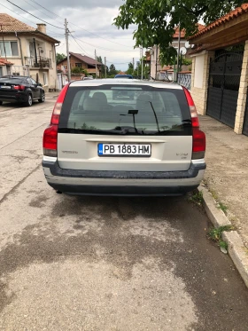 Volvo V70 2.4D5, снимка 5 - Автомобили и джипове - 53610692