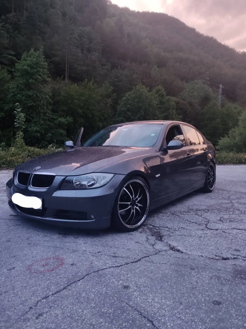 BMW 320, снимка 6 - Автомобили и джипове - 47401641