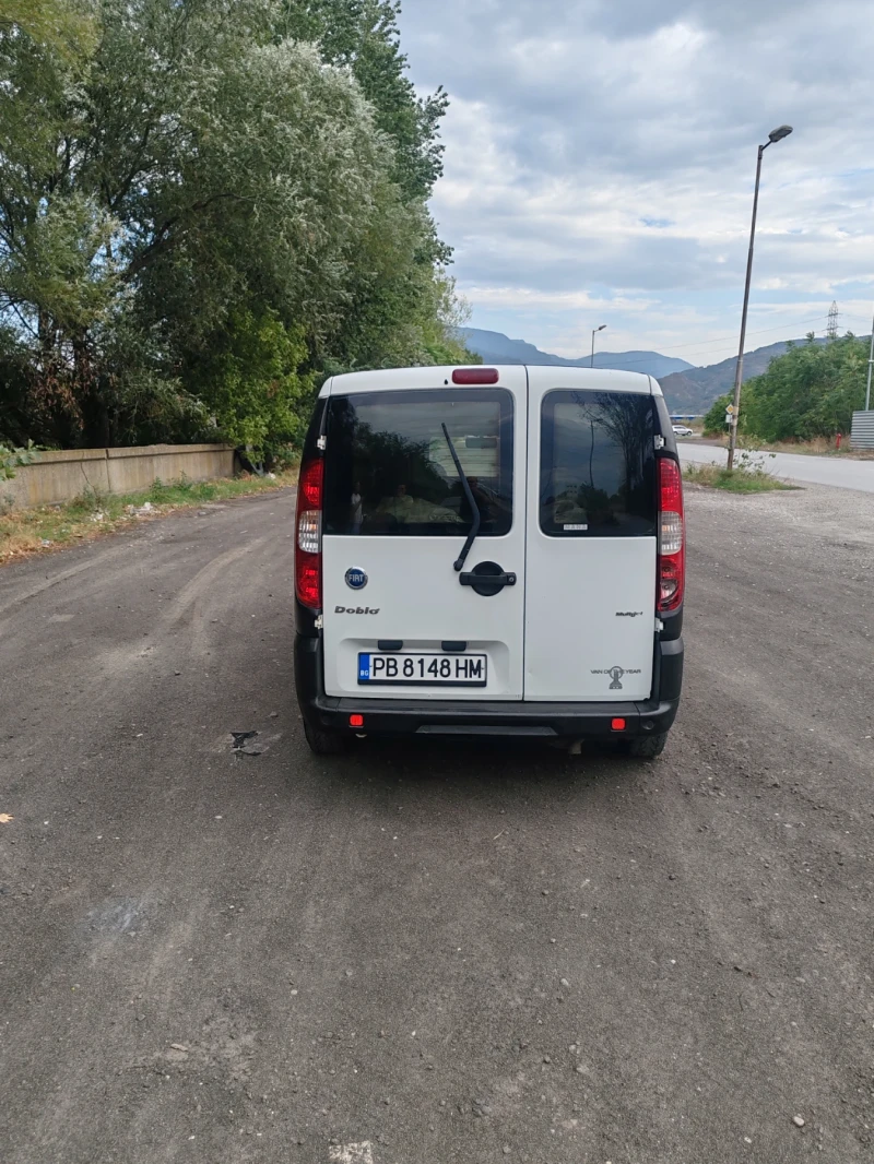 Fiat Doblo, снимка 4 - Автомобили и джипове - 47543541