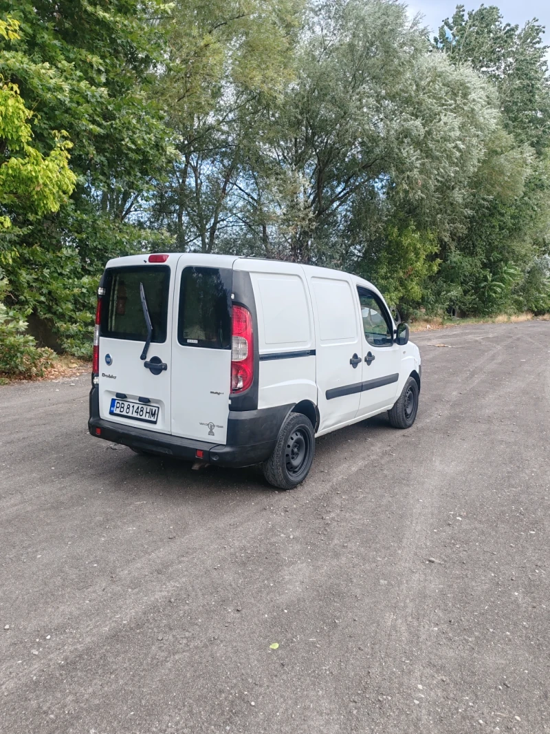 Fiat Doblo, снимка 3 - Автомобили и джипове - 47543541