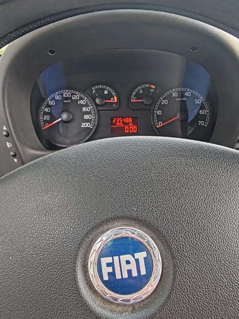 Fiat Doblo, снимка 8 - Автомобили и джипове - 47543541